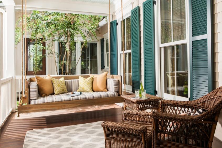 5 Tips and Trends to Create Your Own Outdoor Oasis